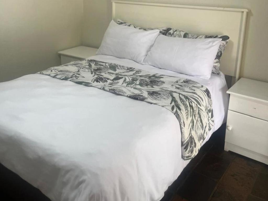 Karee Guesthouse Thabazimbi Cameră foto